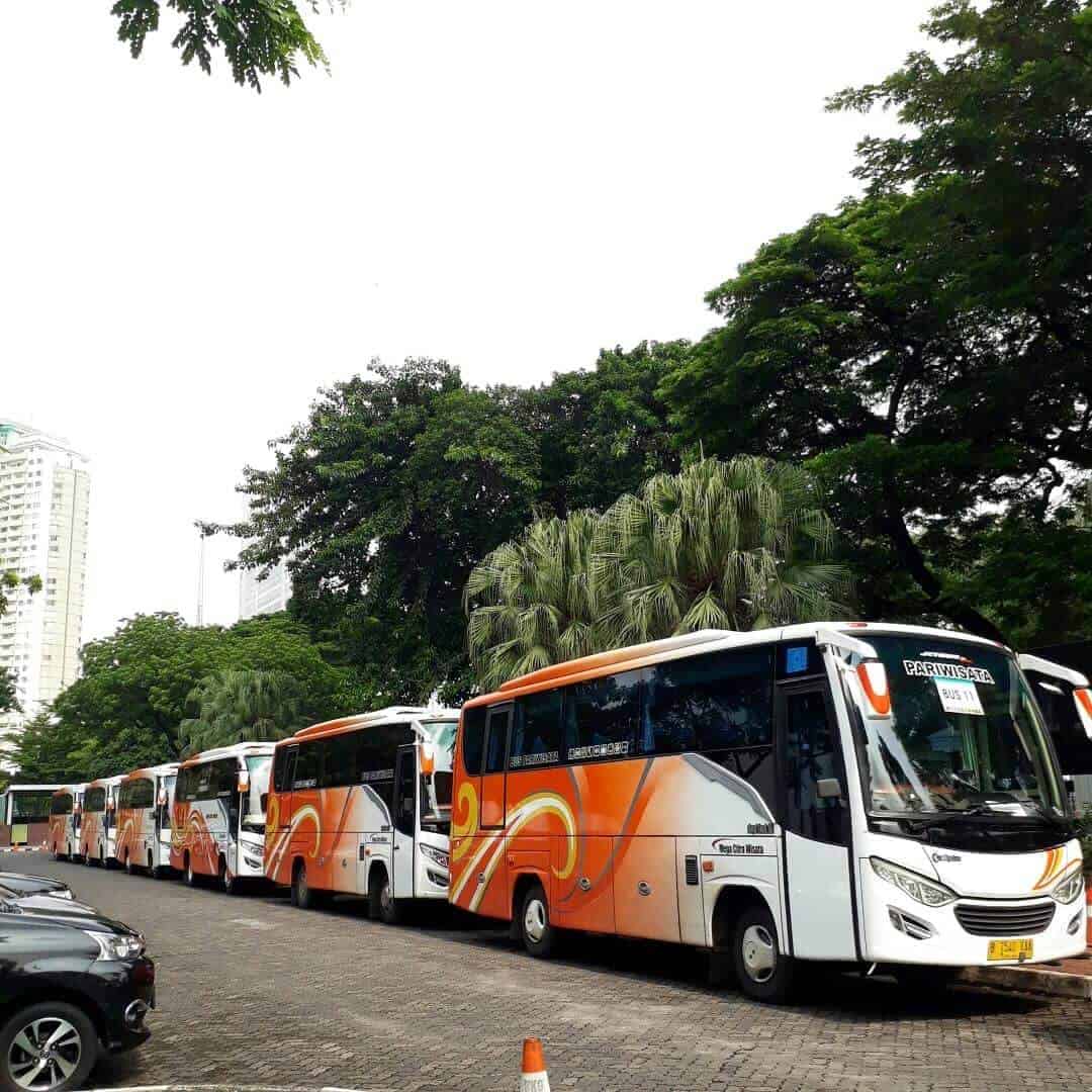 Sewa Bus Pariwisata Jakarta