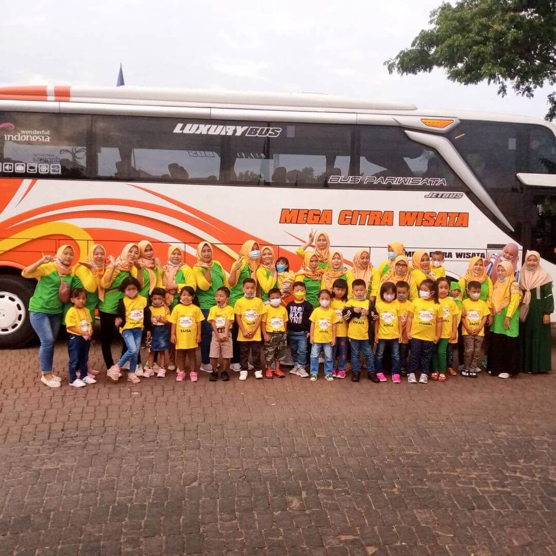 jumlah seat bus pariwisata