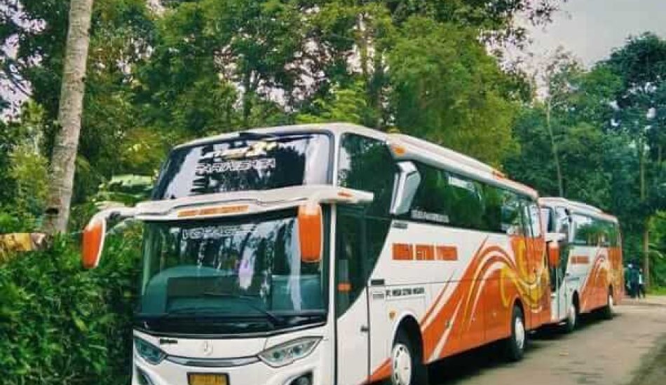 Rental Bus Pariwisata Super Nyaman dengan Fasilitas Lengkap