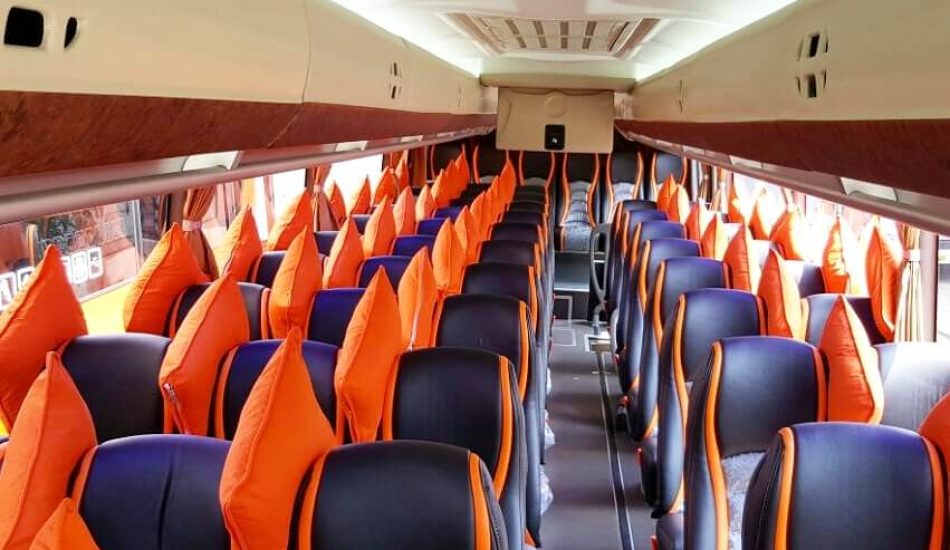 Interior Bus Pariwisata